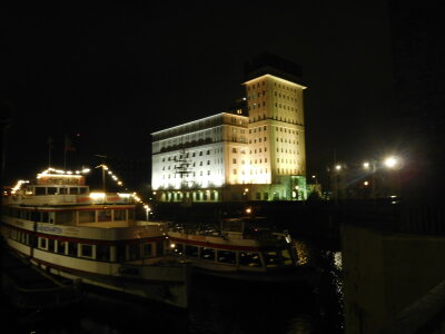 inner harbour Duisburg at night